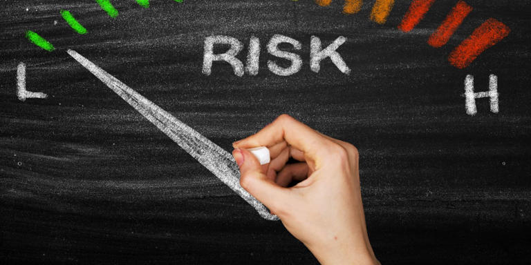 The US stock market is facing historic downside risk — these 10 low ...