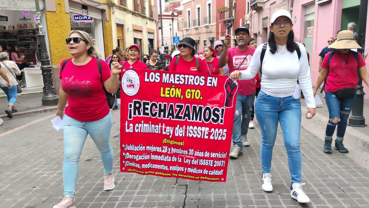 Maestros en Guanajuato se suman a las protestas del CNTE contra Ley ISSSTE