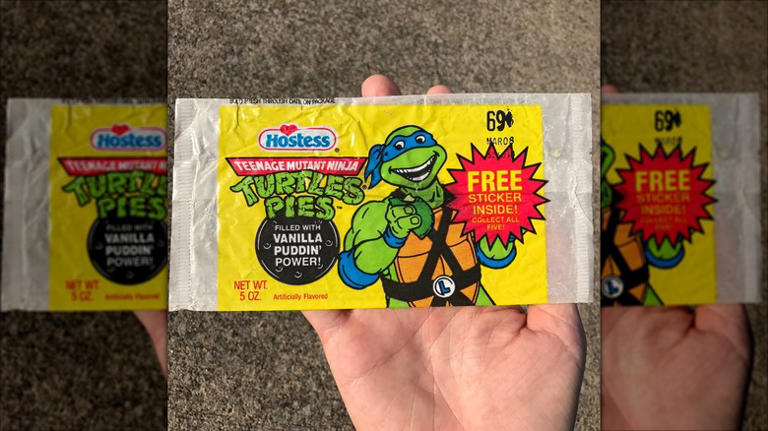 8 discontinued Hostess snacks we'll probably never eat again