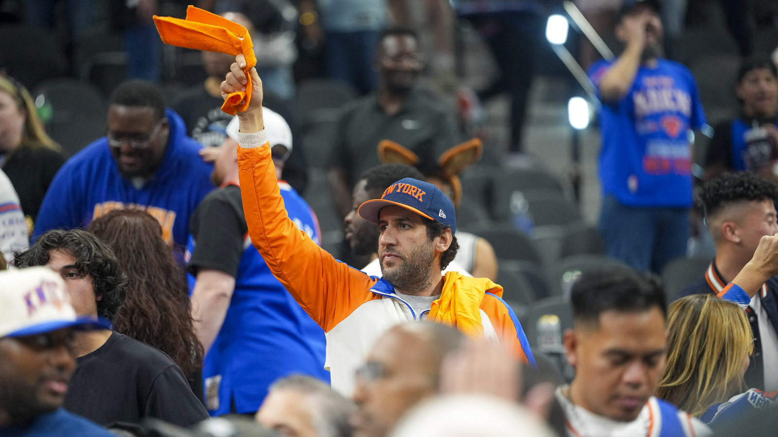 Zohran Mamdani gives Knicks fans simple reminder after Game 2 win