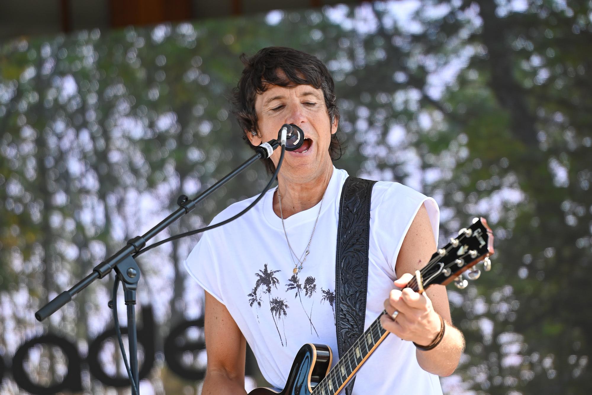 In pictures: Toploader perform at Eastbourne Bandstand