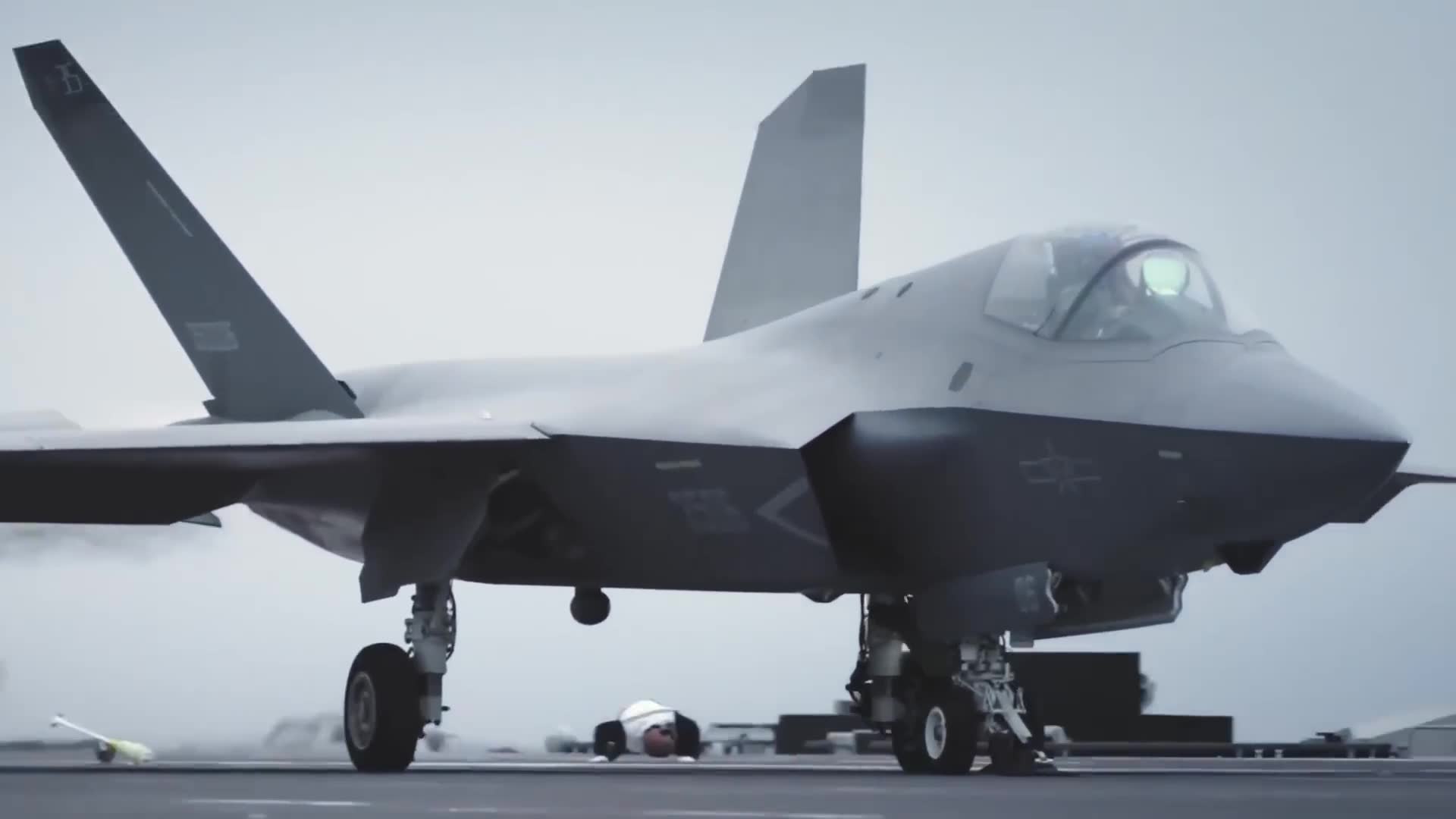 J-35 development pace prompts review of F-35 carrier program timeline
