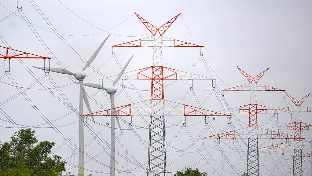 Study models path to 100% clean electricity by 2050