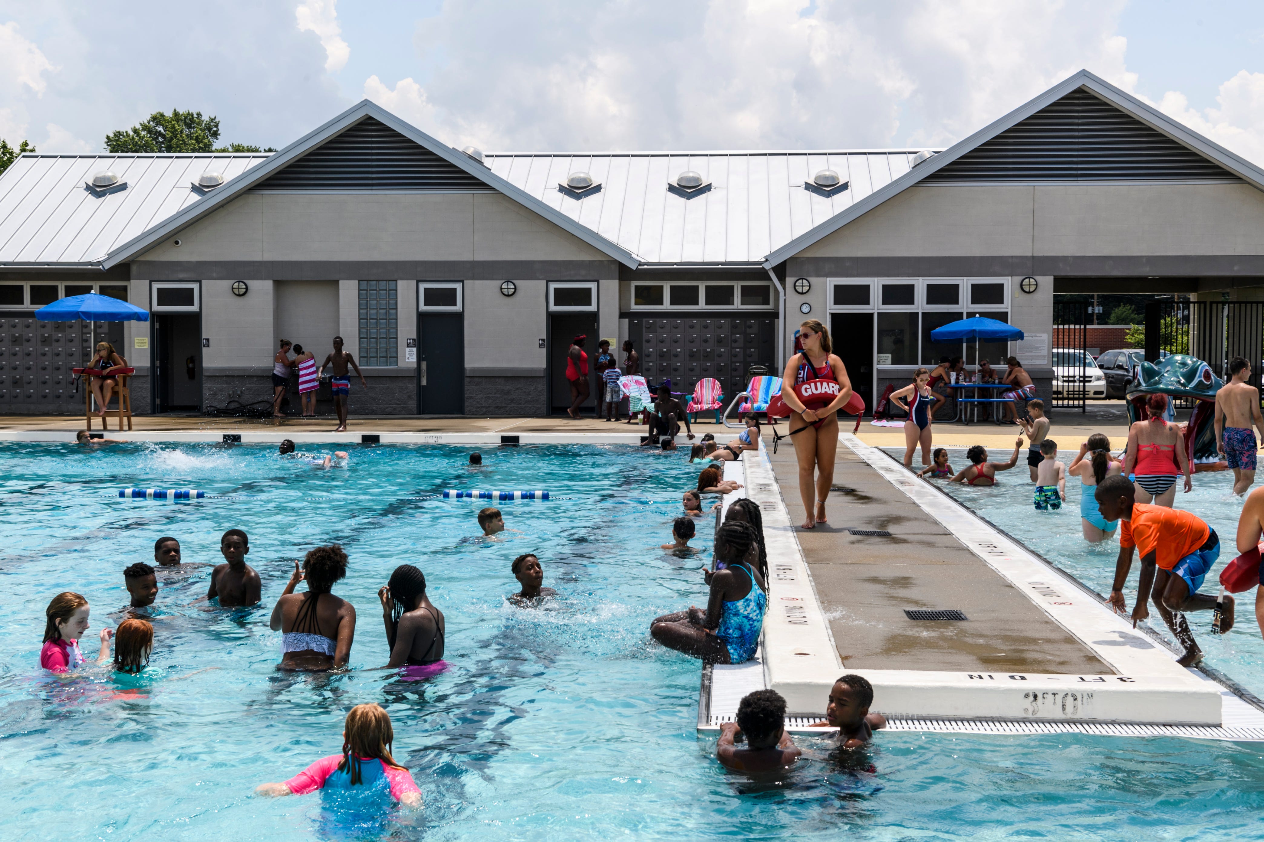 Evansville city pools open this weekend. Here's what to know.