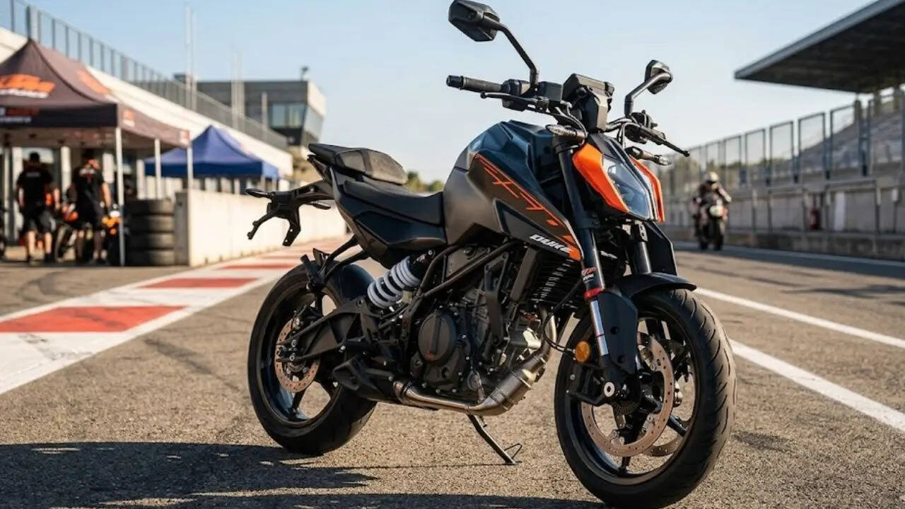 KTM 250 Duke price, mileage, colours and features explained