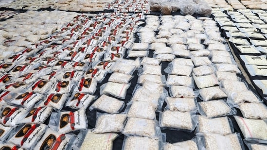 Cocaine worth ₹1,000 crore seized off Mundra coast in joint Coast Guard-Gujarat ATS operation