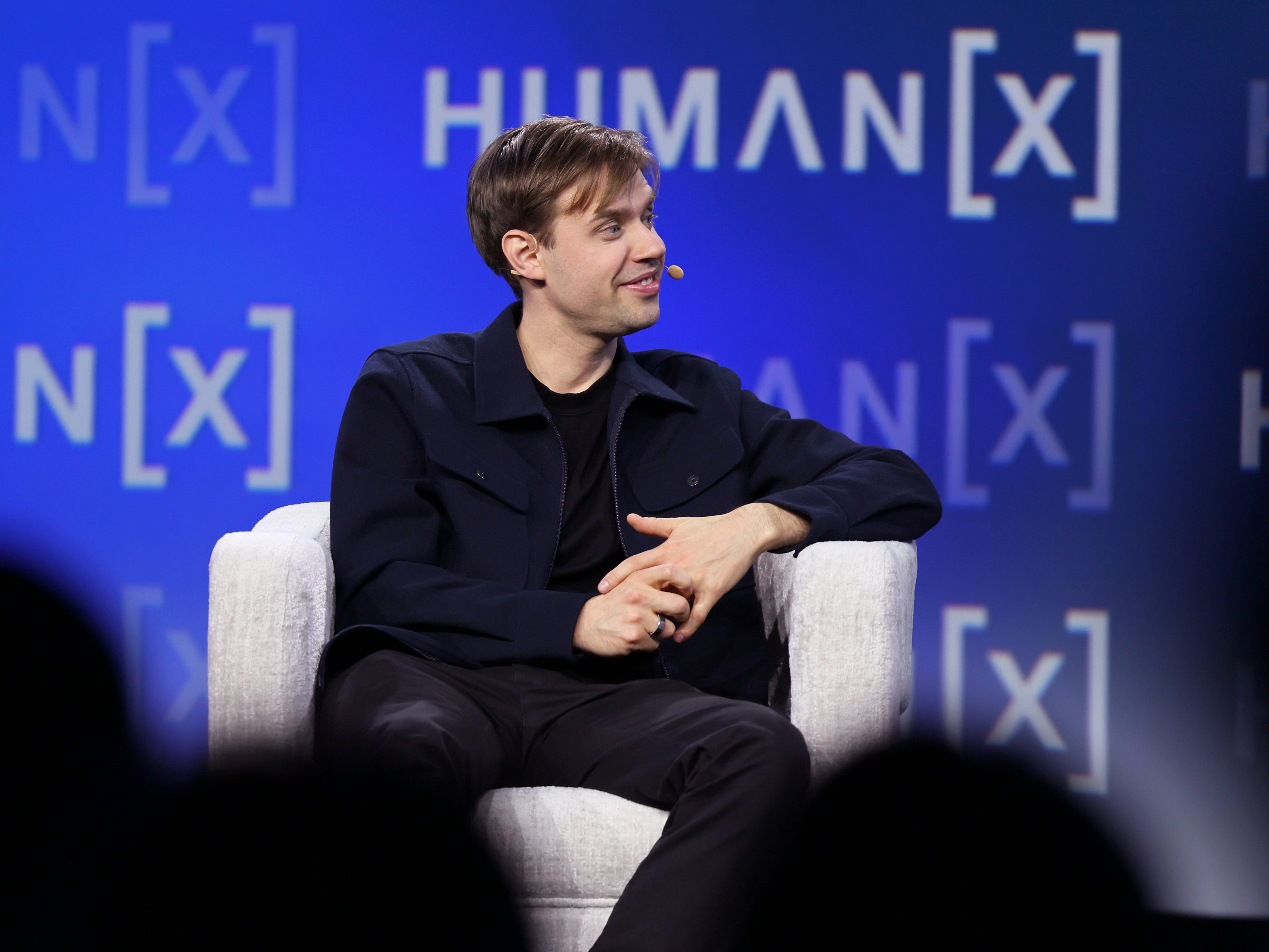 Lovable's CEO takes a dig at Silicon Valley and pitches straight to ...