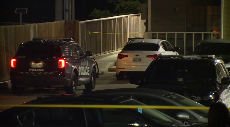 Police investigate deadly shooting at northwest OKC apartment complex