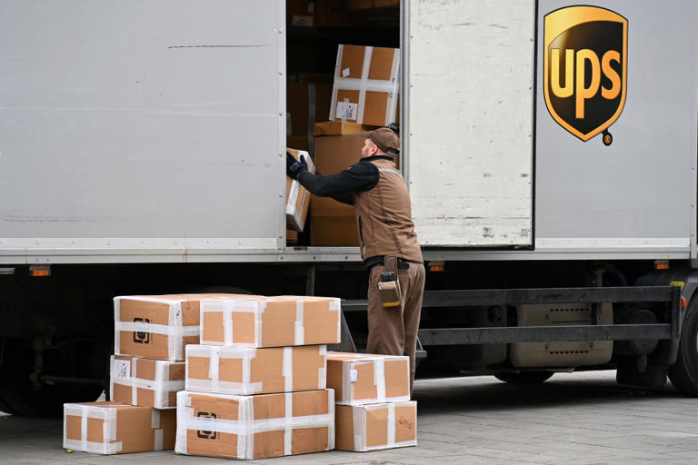 UPS launches major tax refunds program after Supreme Court ruling