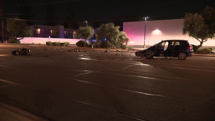 28-year-old killed in fiery car crash in north Phoenix