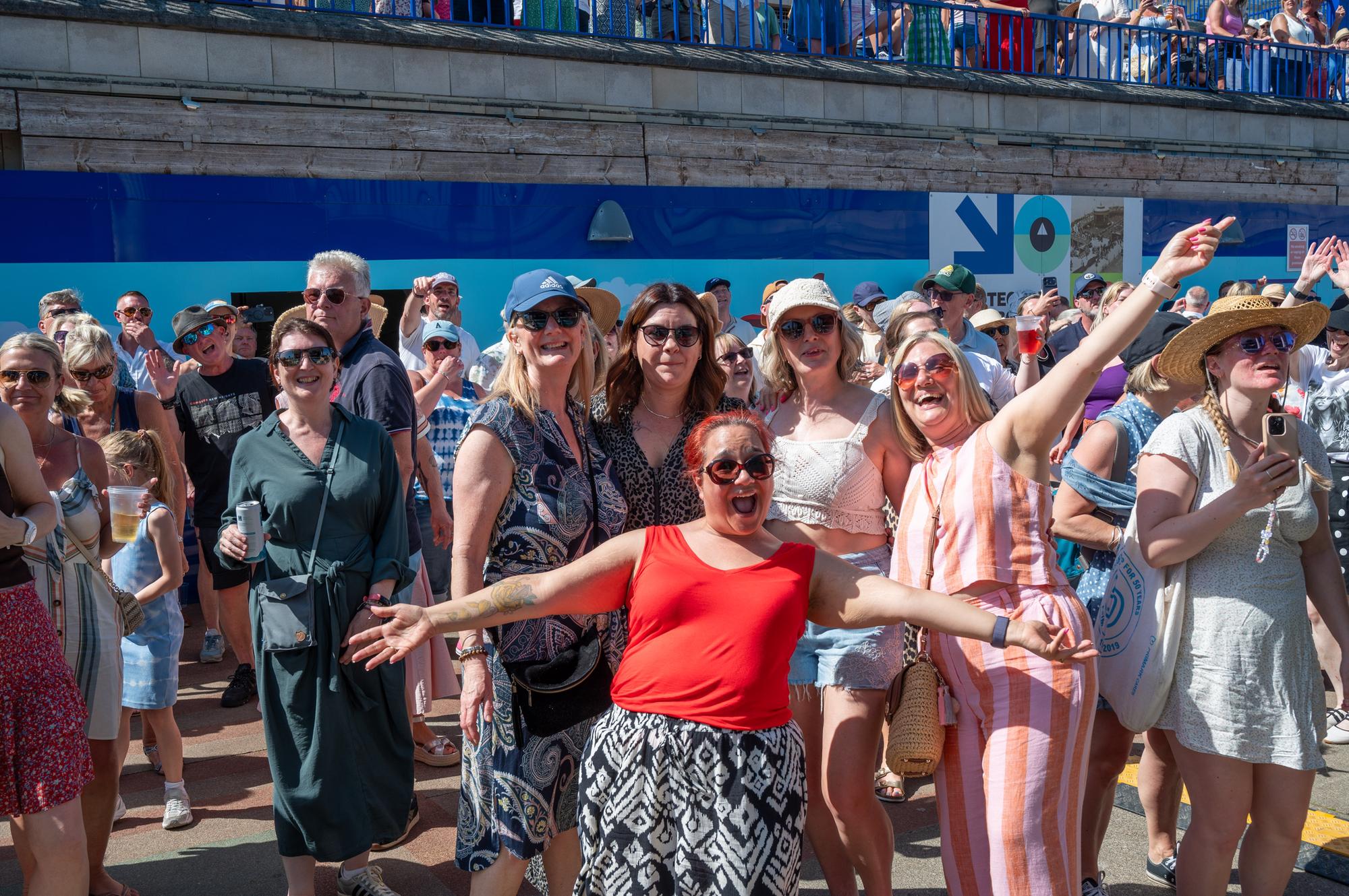 In pictures: Toploader perform at Eastbourne Bandstand