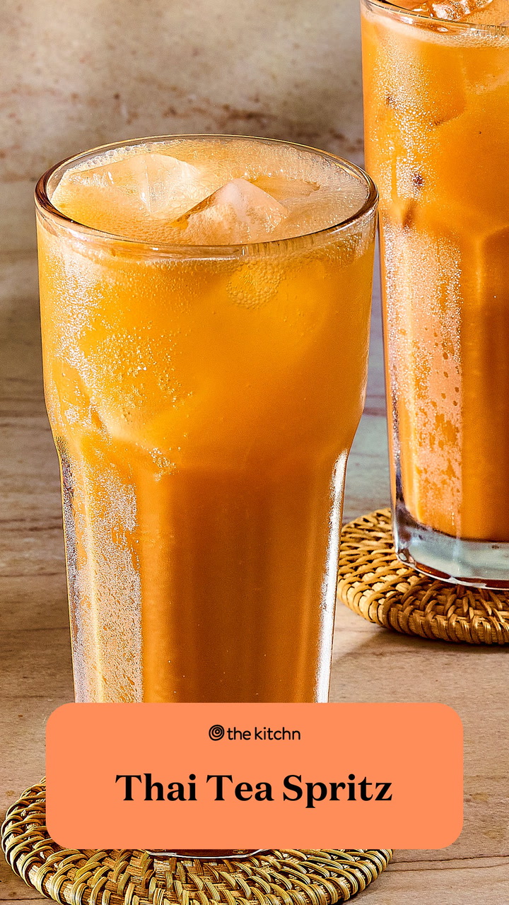 How to make a Thai tea spritz