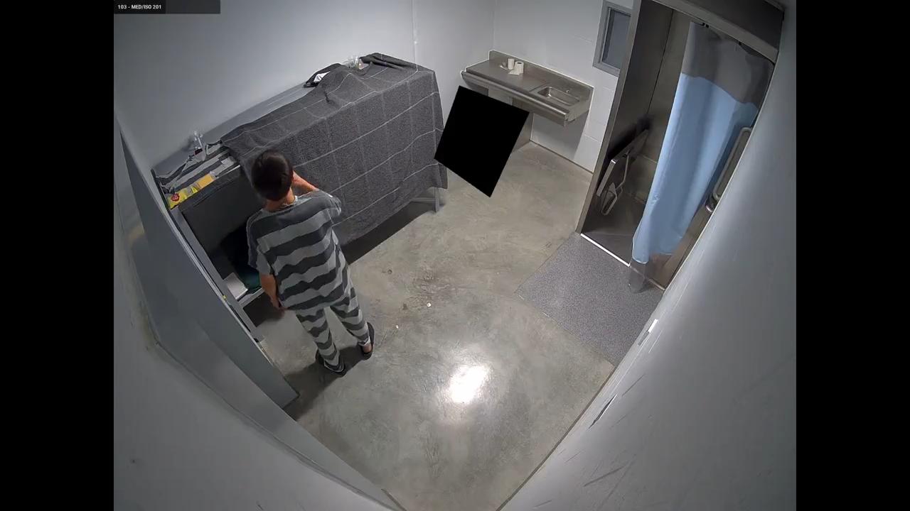 Suicide deaths of ICE detainees surge to new high as experts see ...