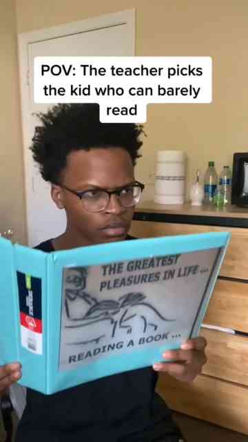 When the teacher picks the kid who can barely read 😭📚 and the whole ...