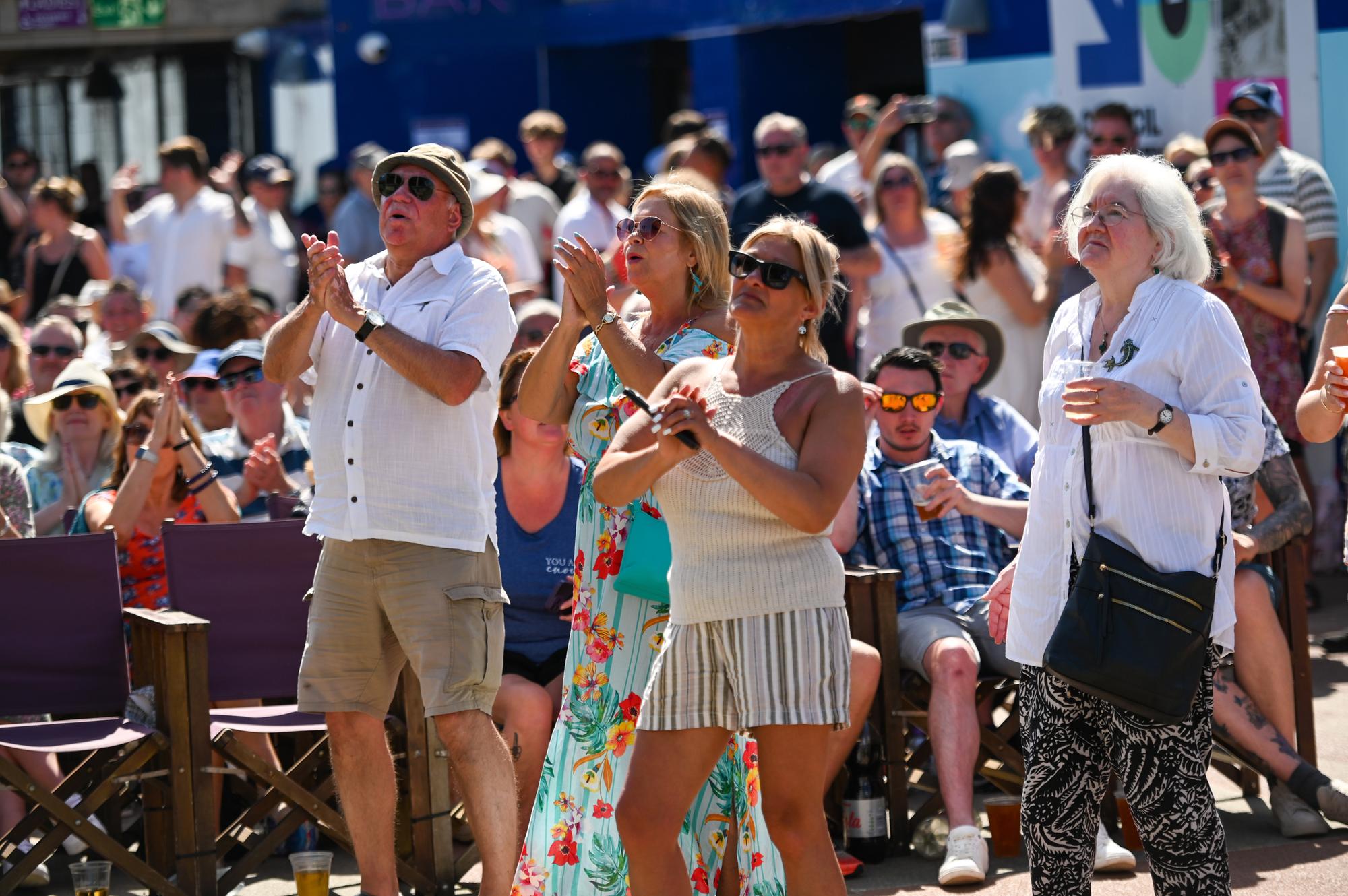 In pictures: Toploader perform at Eastbourne Bandstand