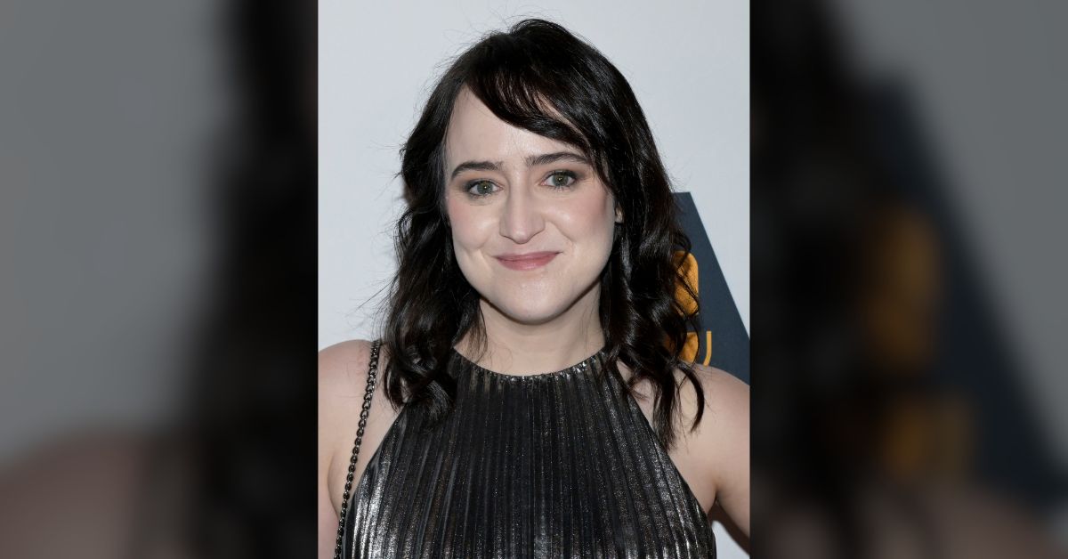 Child star Mara Wilson says she contemplated returning to Hollywood