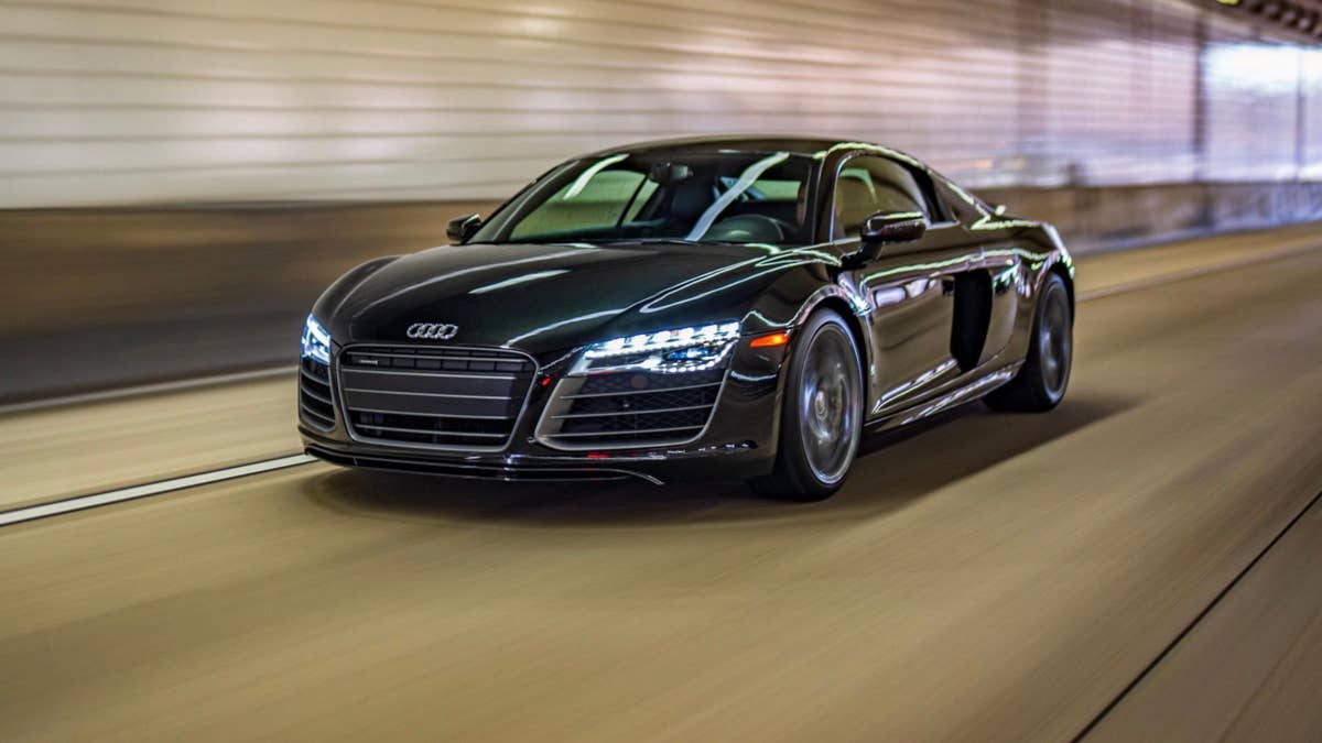 2015-audi-r8-v10-plus