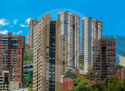Precio de la vivienda nueva subió 8% en 2026, con un desplome en la ...