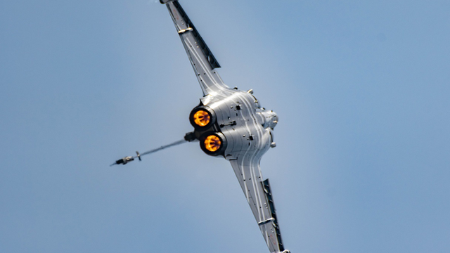 How Rafale can drop nukes and still dogfight
