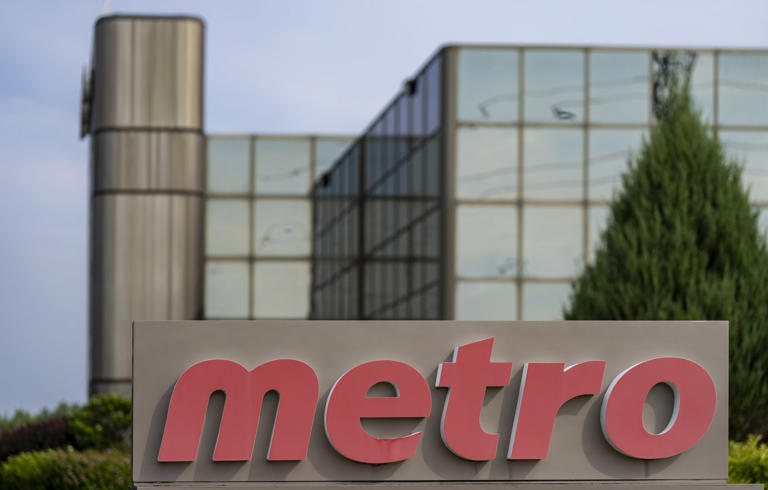 Strike at Laval, Que., distribution centre to weigh on Metro's bottom line