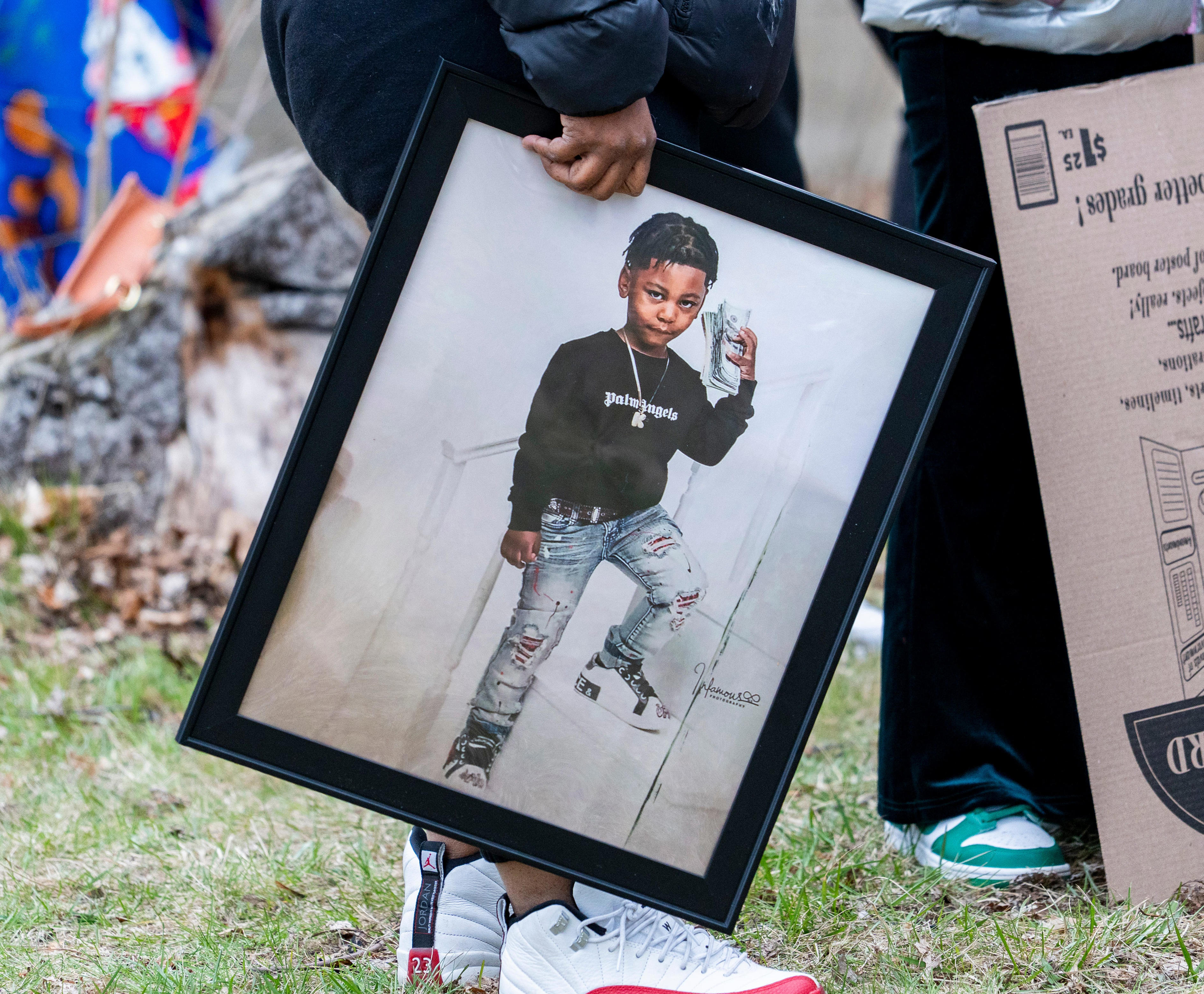 Milwaukee mom takes plea in shooting death of her 6-year-old son