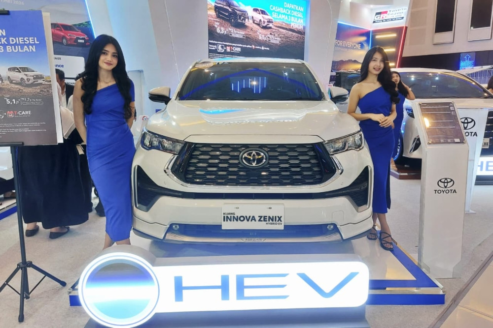 IIMS Surabaya 2026: Toyota perluas pasar EV, targetkan 300 SPK