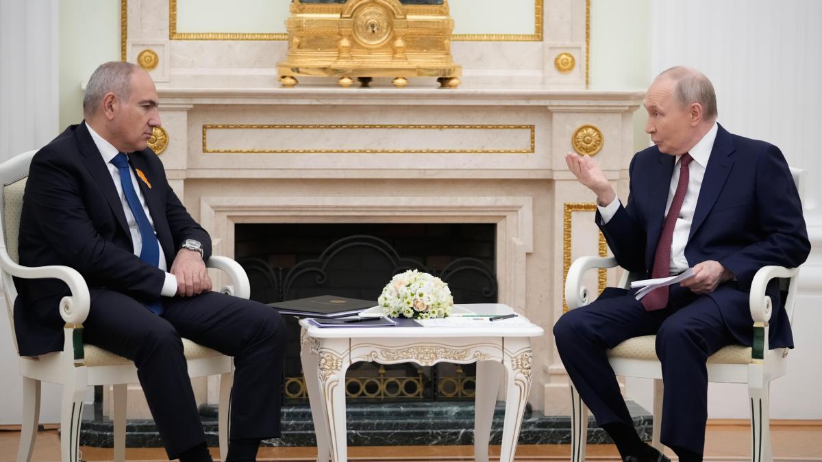 Rusia amenaza a Armenia con dejar de venderle gas y petróleo baratos si ...