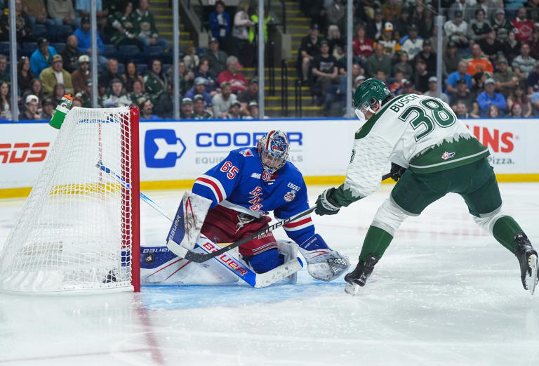 Kitchener’s Pridham, Everett’s Busch embrace CHL development path
