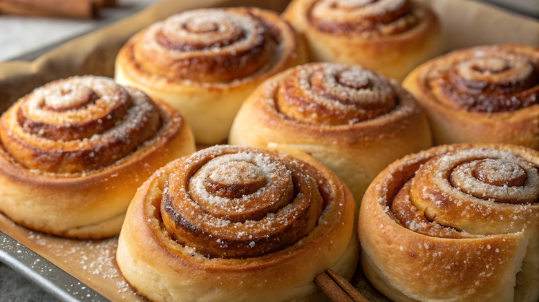 Transform canned cinnamon rolls into a 4-ingredient gooey cheesecake treat