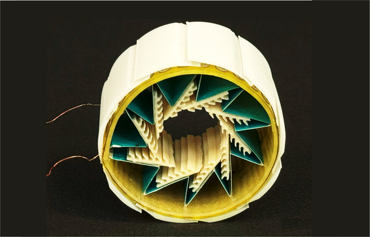 Inspired by armadillos, this soft robotic shell flips from flexible to ...