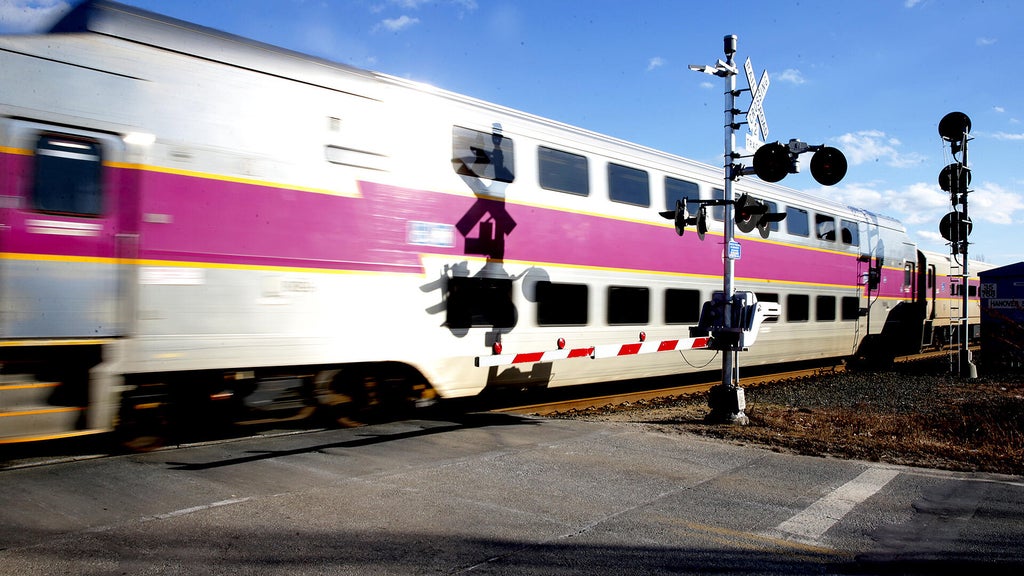There is a new push to expand commuter rail service to Cape Cod