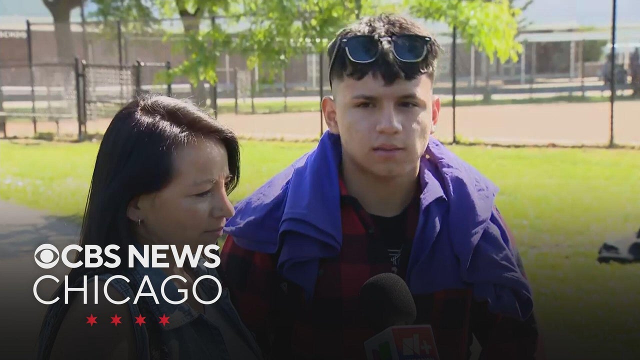 Teen released from ICE detention reunites with his high school soccer team
