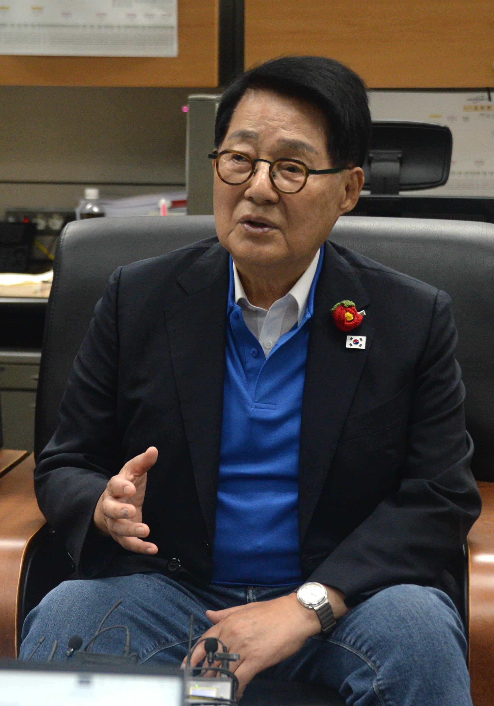 Democratic Party Rep. Park demands Election Commission accountability ...