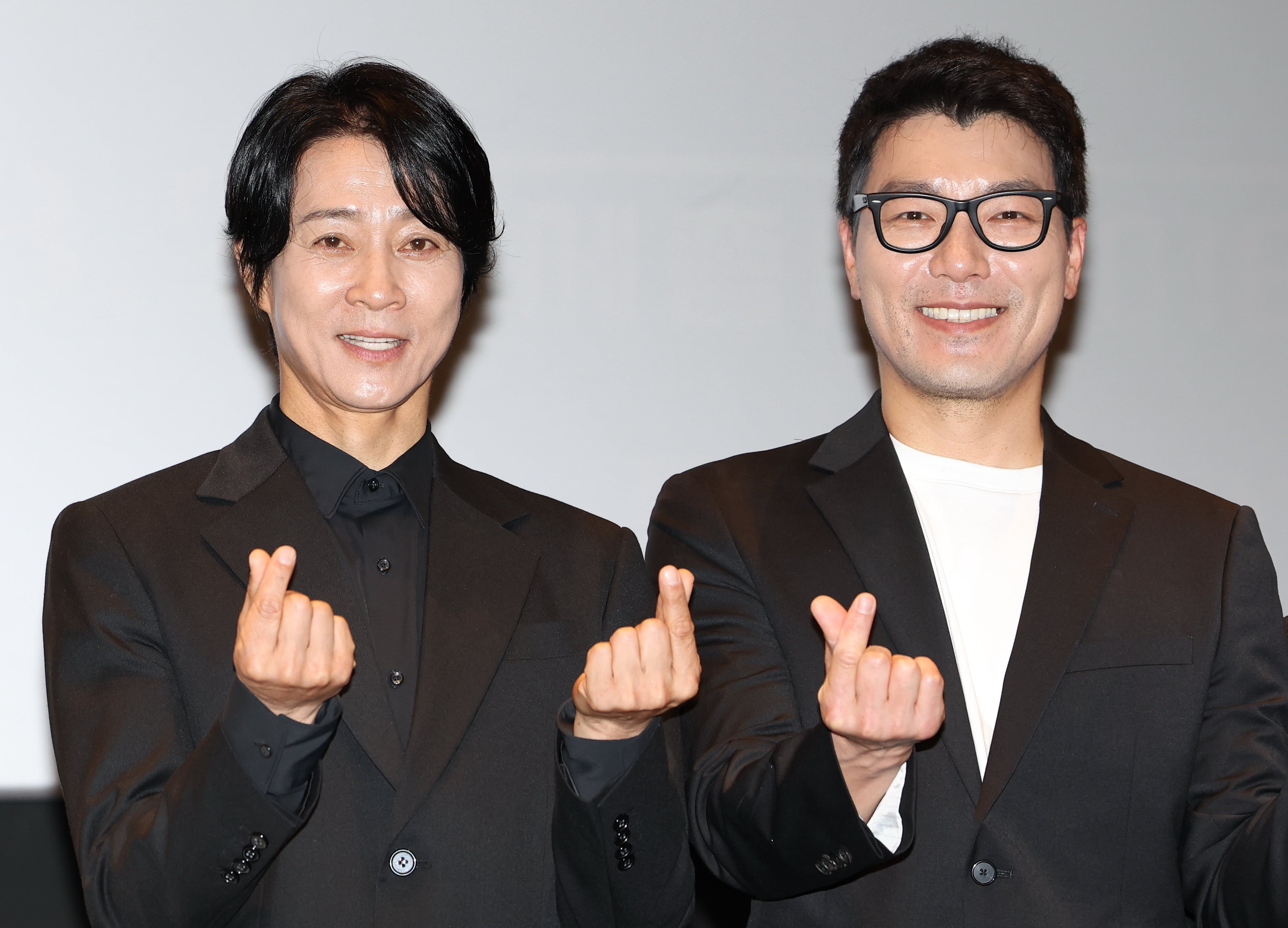 Choi Soo-jong returns as Oedipus in theater after nine years