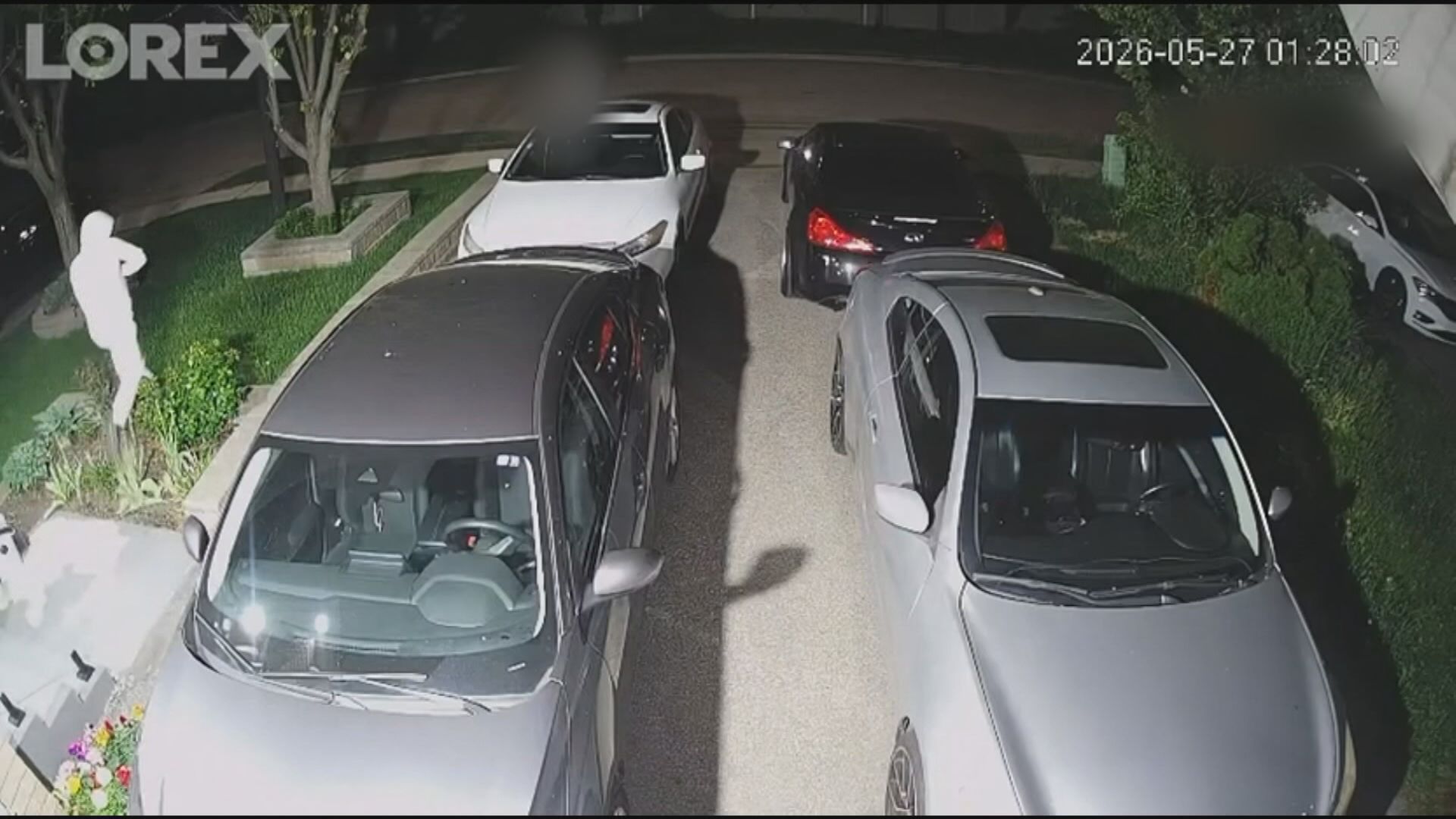 Two people in hospital following a violent home invasion in Mississauga