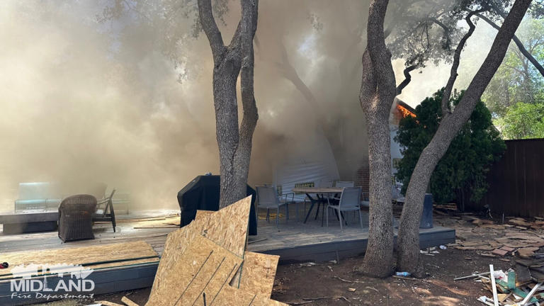 House fire in Midland displaced two adults and two kids