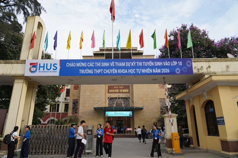 Cạnh tranh gay gắt vào lớp 10 chuyên