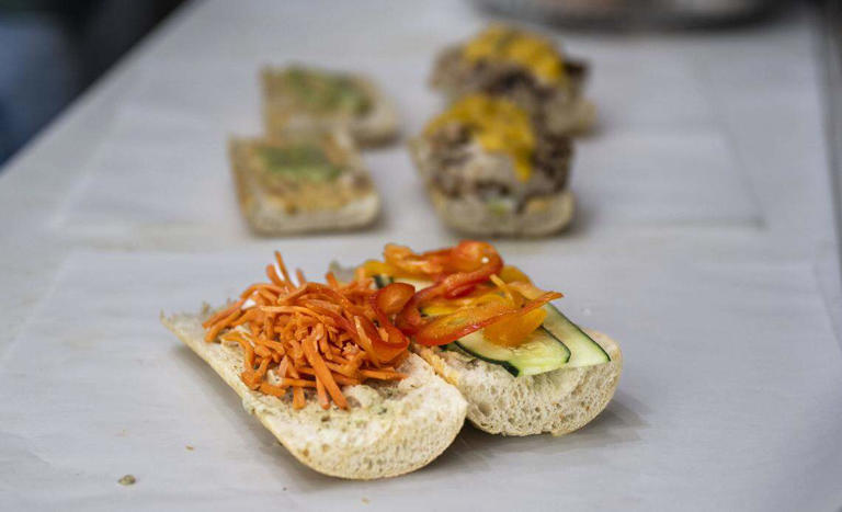 This new sourdough sandwich chain is rising in the Central Valley. What ...