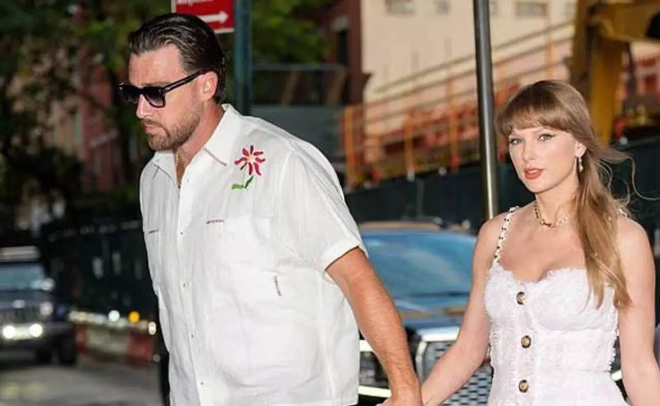 Travis Kelce is quietly becoming the male Taylor Swift of sports — here's how