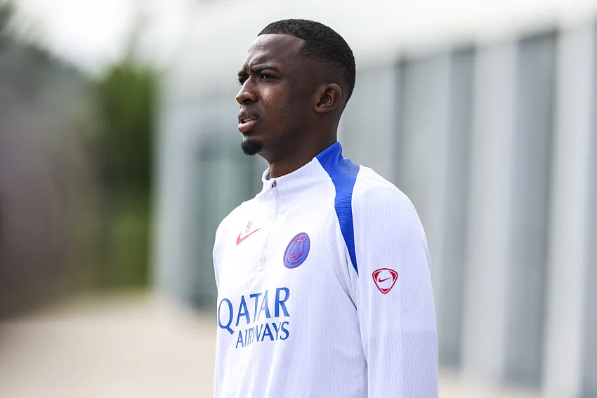 Pacho vers la Premier League