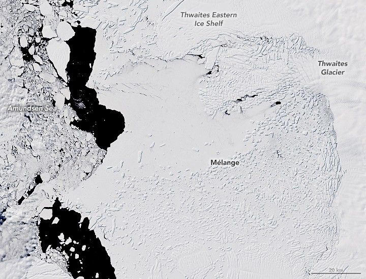 'Poised to disintegrate': Antarctica's 'Doomsday Glacier' is set to ...