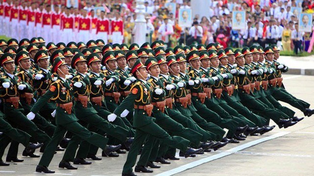 Tiến sĩ vào quân đội có thể được phong quân hàm thiếu tá