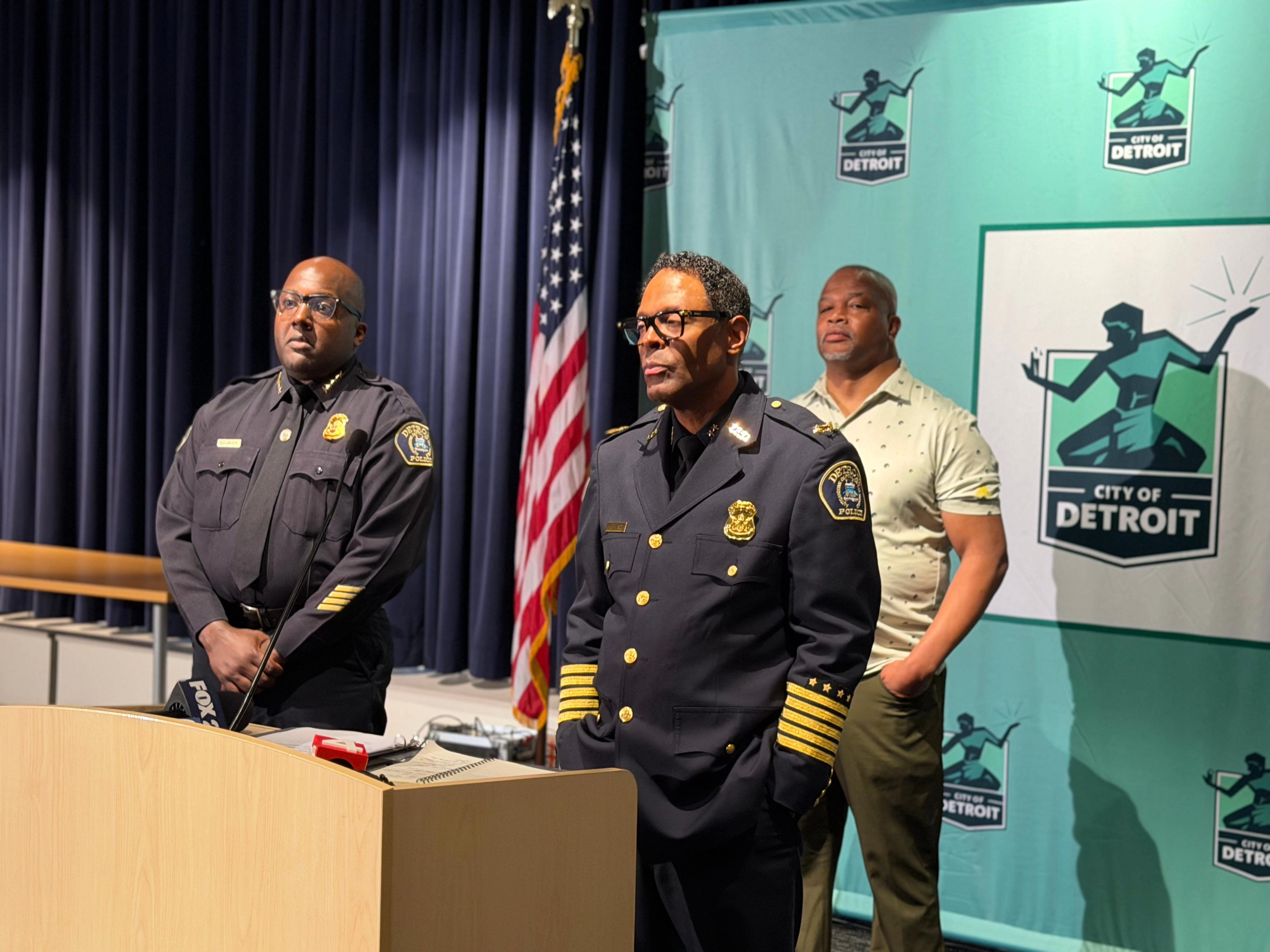 Detroit police: Suspect shot by himself, not officer, during search