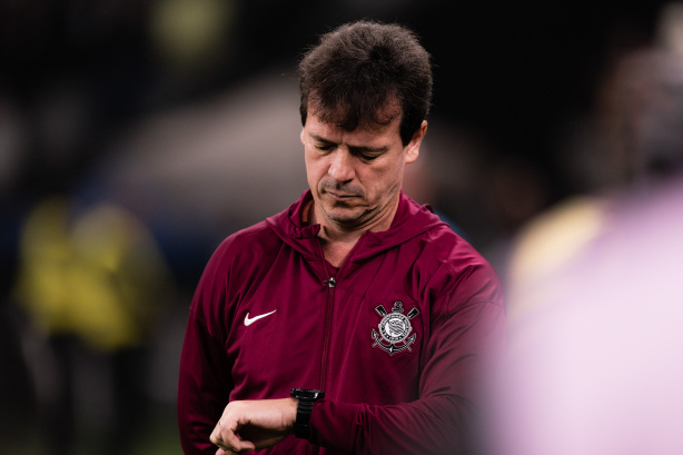 Técnico do Corinthians deseja manter elenco e projeta evolução tática ...