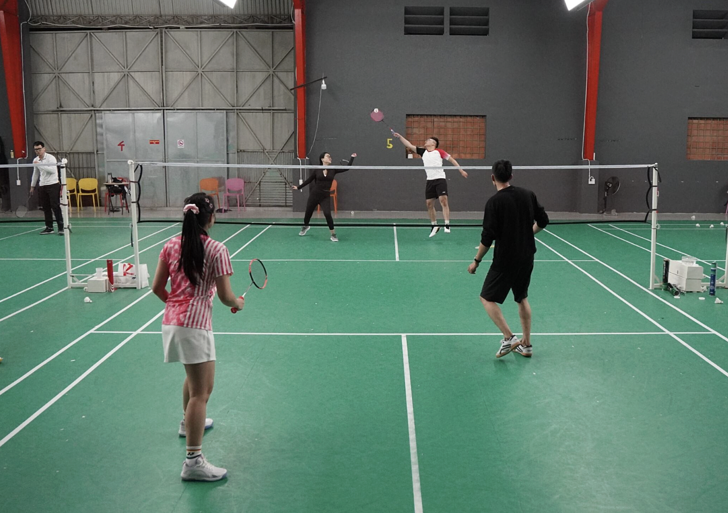 Chơi thể thao lúc nửa đêm