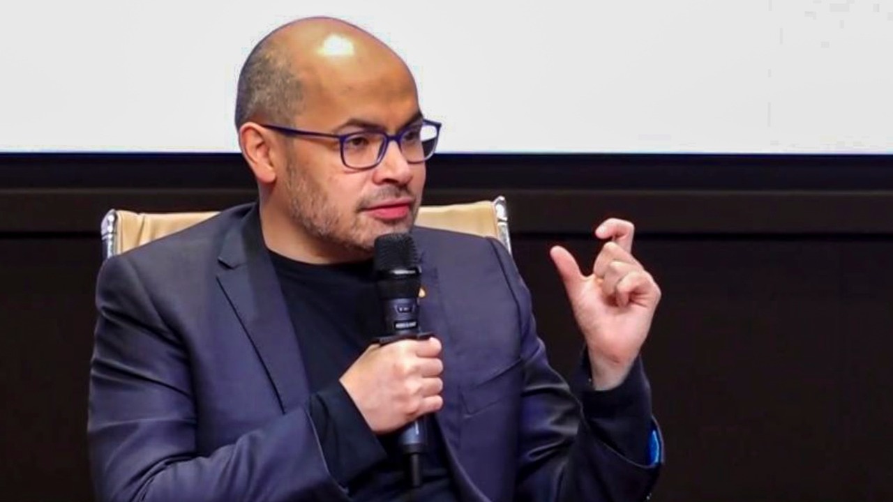 Google DeepMind CEO Demis Hassabis gives new AGI timeline, says it is ...