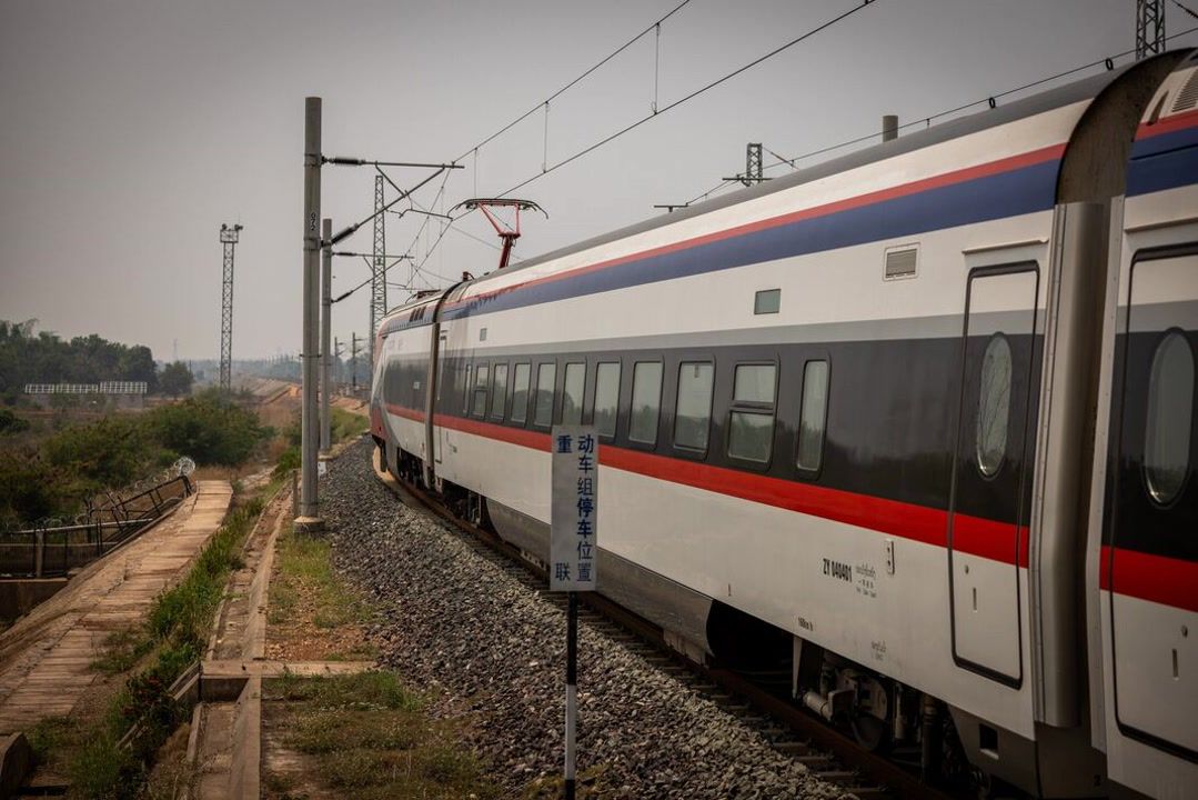 World's longest train journey takes 21 days