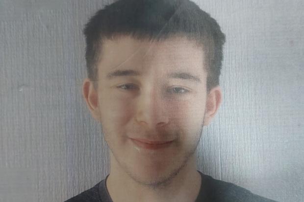 Police appeal for help to find missing 16-year-old last seen in Bradford