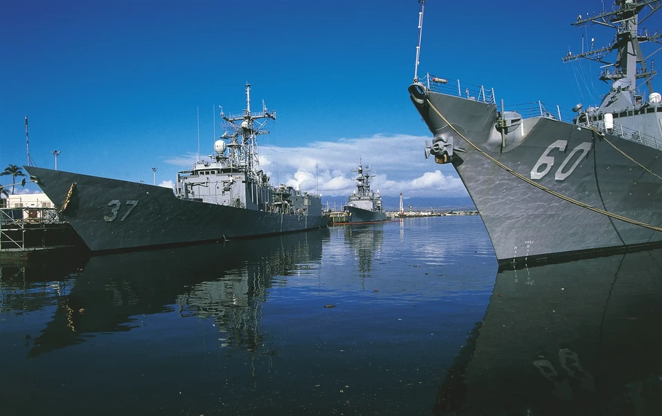 Hawaii startup tests basalt 3D-printed naval boat for US program