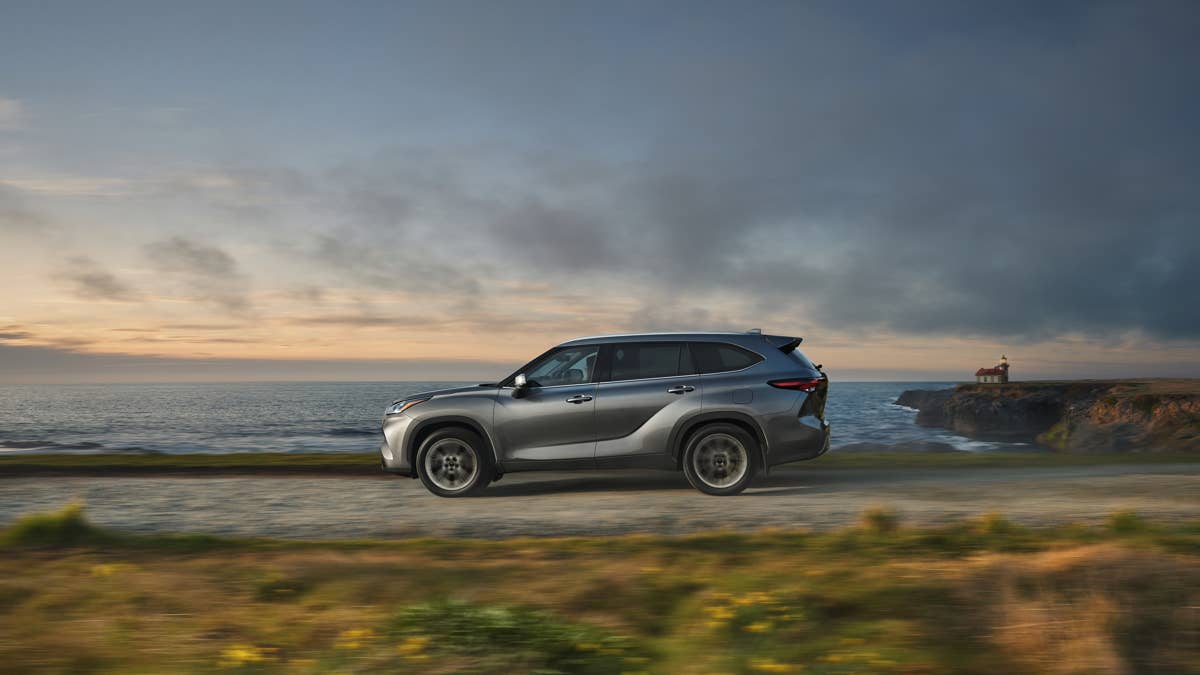 2025-2026-toyota-highlander